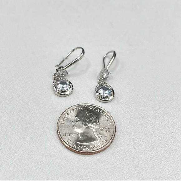 925 Sterling Silver Diamond Dangle Earrings‎ - Picture 11 of 11